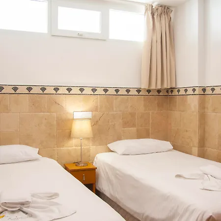 Maracaibo Aparthotel 3*